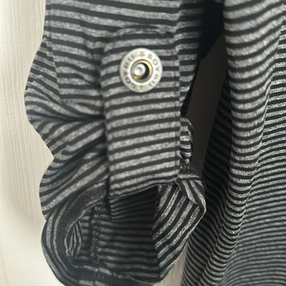 Dress - Picture 5 of 5